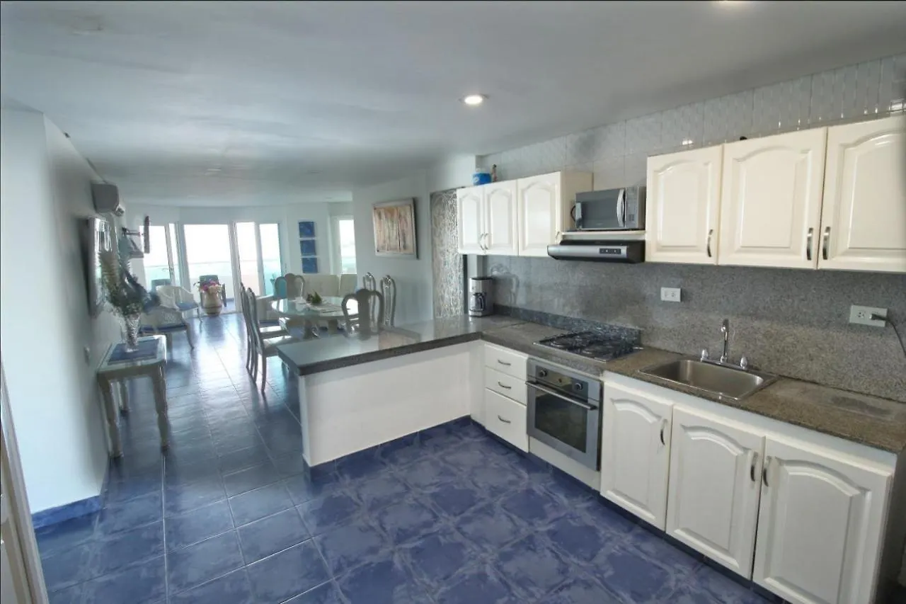 Apartamento De 3 Habitaciones, 1103 Cartagena 0*,